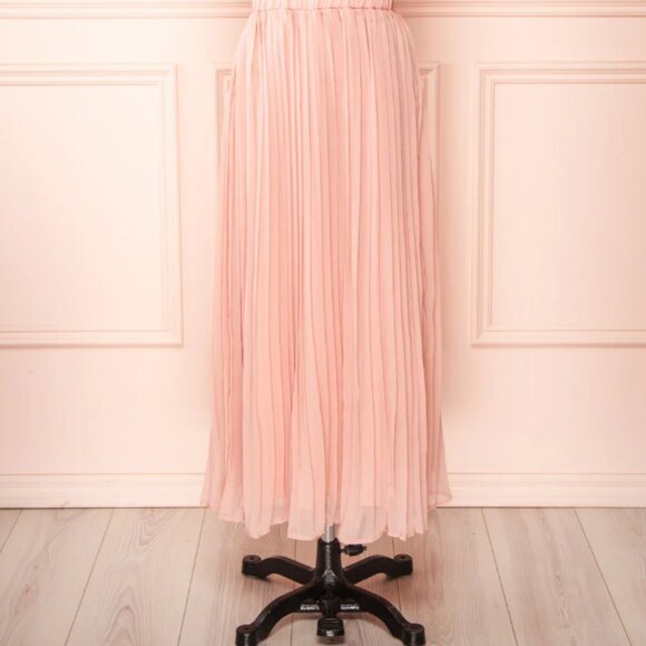Inari Pink Pleated Midi Dress - Picture 6 of 6